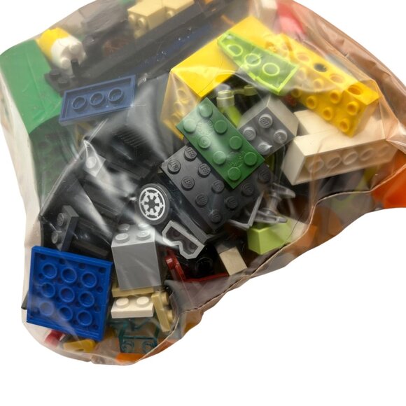 Mixed LEGO Bricks & Parts Assorted Lot 22 Oz Bulk in Zip Bag - Picture 4 of 5